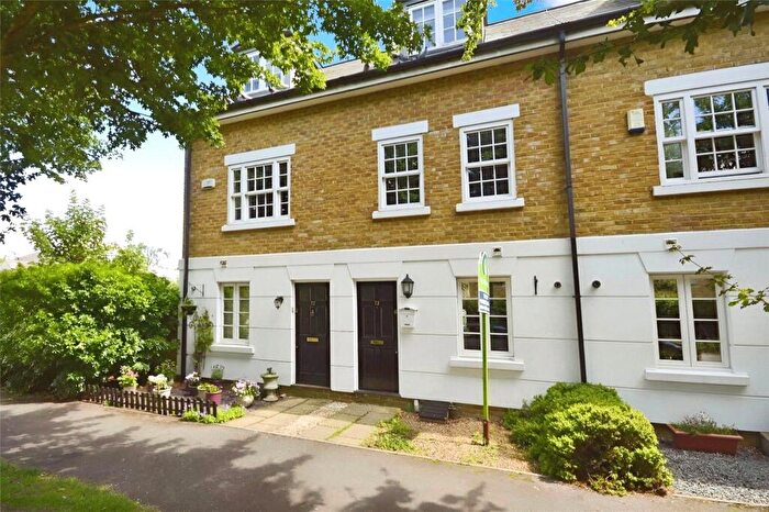 4 Bedroom Terraced House For Sale In Fennel Close, Maidstone, Kent, ME16