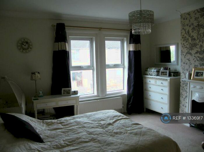 3 Bedroom Terraced House To Rent In Bishop Road, Chelmsford, CM1