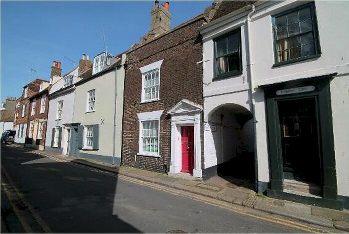 2 Bedroom House To Rent In Middle Street, Deal, CT14