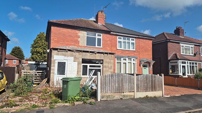 3 Bedroom Semi-Detached House For Sale In Clare Road, Stafford, ST16