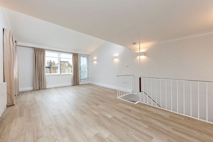 1 Bedroom Flat To Rent In Pont Street, London, SW1X