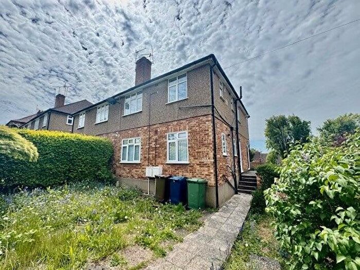 2 Bedroom Maisonette To Rent In Brooke Avenue, Harrow, HA2