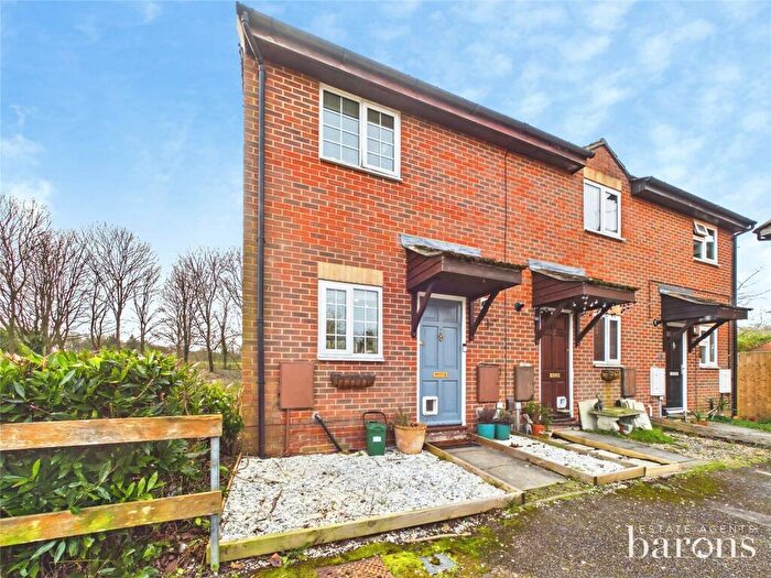 1 Bedroom End Of Terrace House For Sale In Vivaldi Close, Basingstoke, Hampshire, RG22