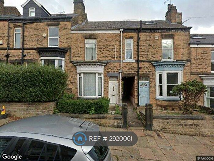 4 Bedroom Semi-Detached House To Rent In Melbourn Road, Sheffield, S10