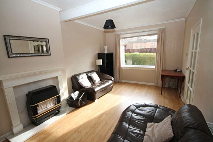 2 Bedroom Flat To Rent In Stenhouse Avenue, Stenhouse, Edinburgh, EH11