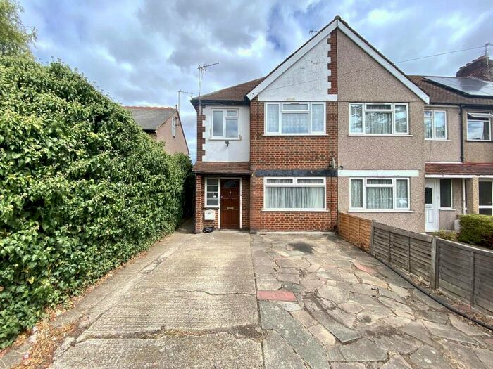 1 Bedroom Maisonette To Rent In Wood End Green Road, Hayes, UB3