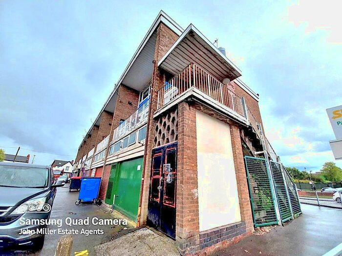 3 Bedroom Maisonette To Rent In Parsonage Street, West Bromwich, B71