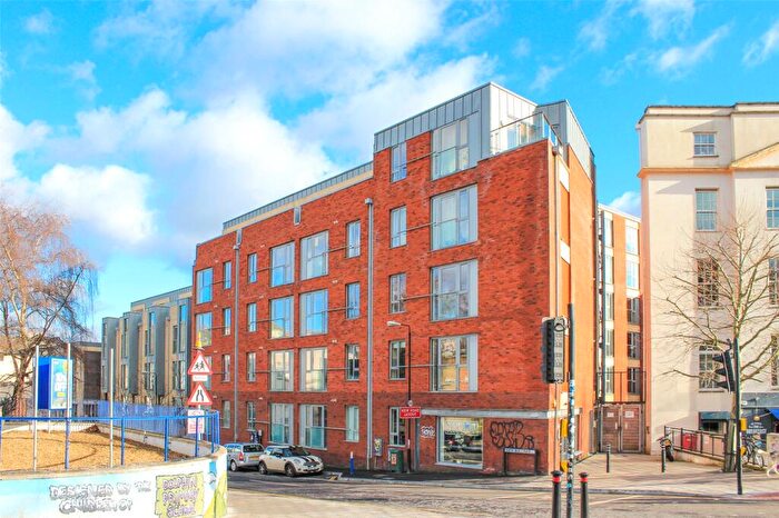 2 Bedroom Apartment To Rent In Armidale Place, Montpelier, Bristol, BS6