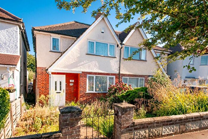 3 Bedroom Semi-Detached House For Sale In Clyfford Road, Ruislip, HA4