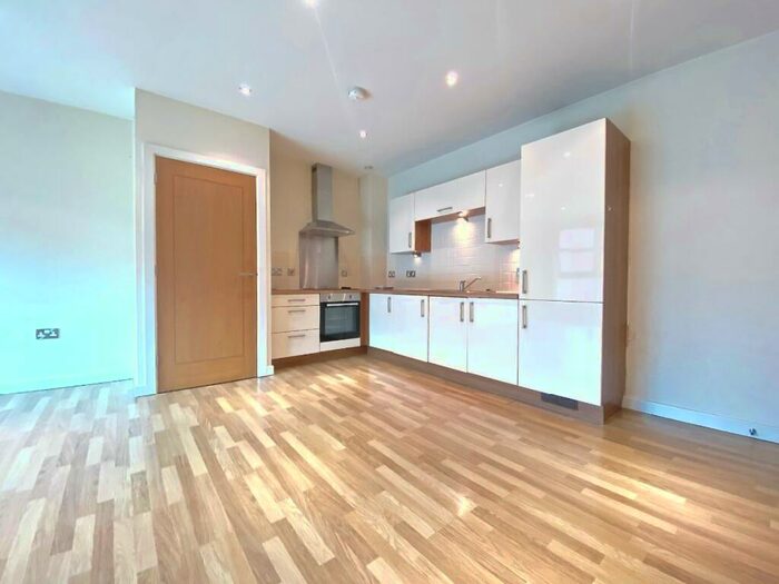 2 Bedroom Apartment To Rent In **Includes Parking** Brewery Wharf, Kelham Island, Sheffield, S3