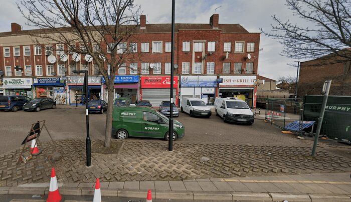 3 Bedroom Flat To Rent In Kendal Parade, Silver Street, London, N18