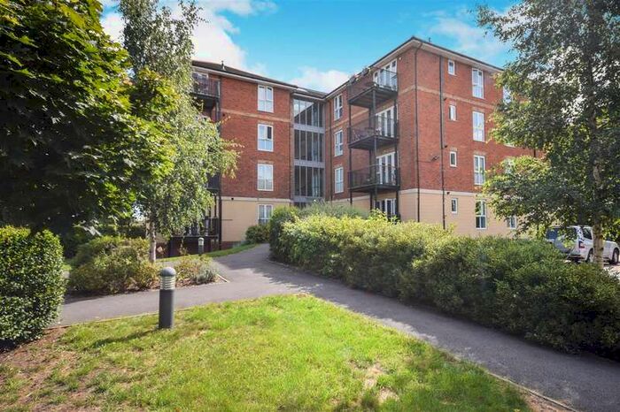 2 Bedroom Flat To Rent In St. Catherines Close, Raynes Park, SW20