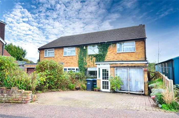 4 Bedroom Semi Detached House For Sale In Morton Road, East Grinstead, West Sussex, RH19