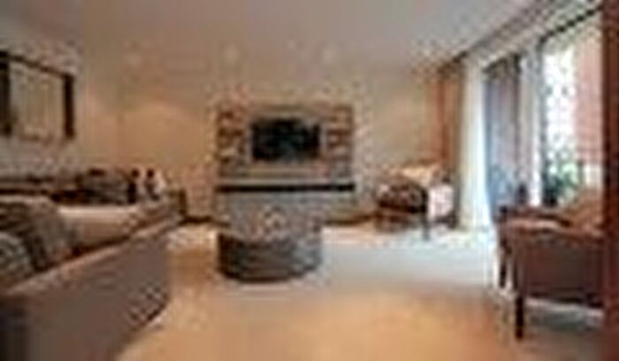 2 Bedroom Flat To Rent In Ennismore Gardens, London, SW7