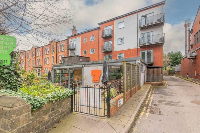 2 Bedroom Flat To Rent In Lime Grove, Chapel Allerton, Leeds, LS7