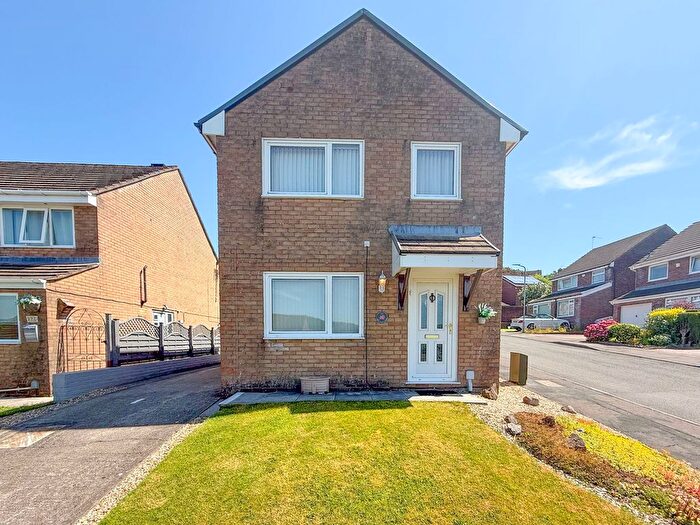 3 Bedroom Detached House For Sale In Pontymason Court, Rogerstone, NP10