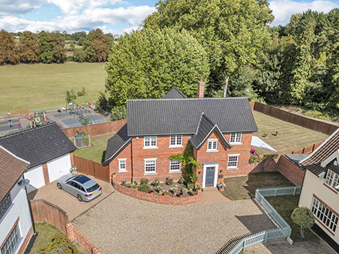 4 Bedroom Detached House For Sale In Church Green Lane, Wattisfield, IP22