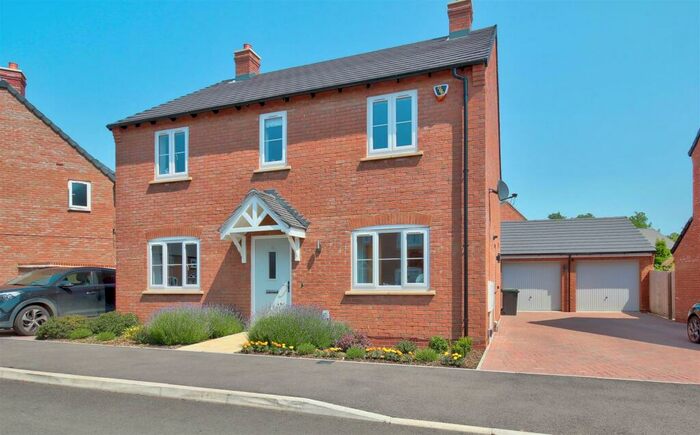 4 Bedroom Detached House For Sale In Kemp Drive, Husbands Bosworth, Lutterworth, LE17