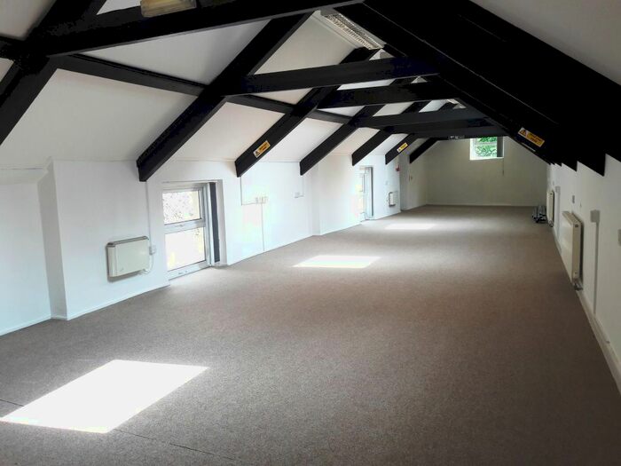 Studio To Rent In High Street, Haverfordwest, SA61