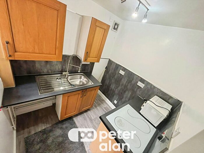 3 Bedroom Property To Rent In Church Street, Mountain Ash, CF45