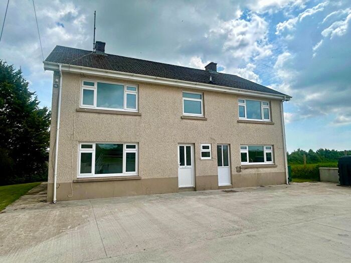 4 Bedroom Detached House To Rent In Meidrim, Carmarthen, SA33