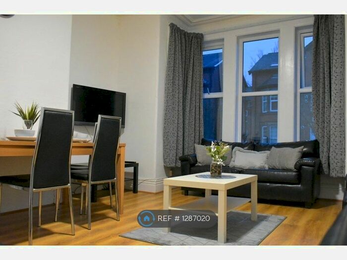 1 Bedroom Property To Rent In Estcourt Avenue, Leeds, LS6