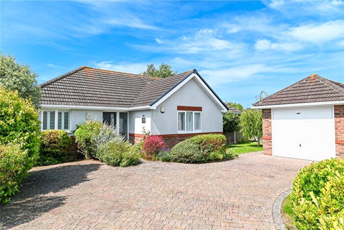 3 Bedroom Detached Bungalow For Sale In Durland Close, New Milton, BH25
