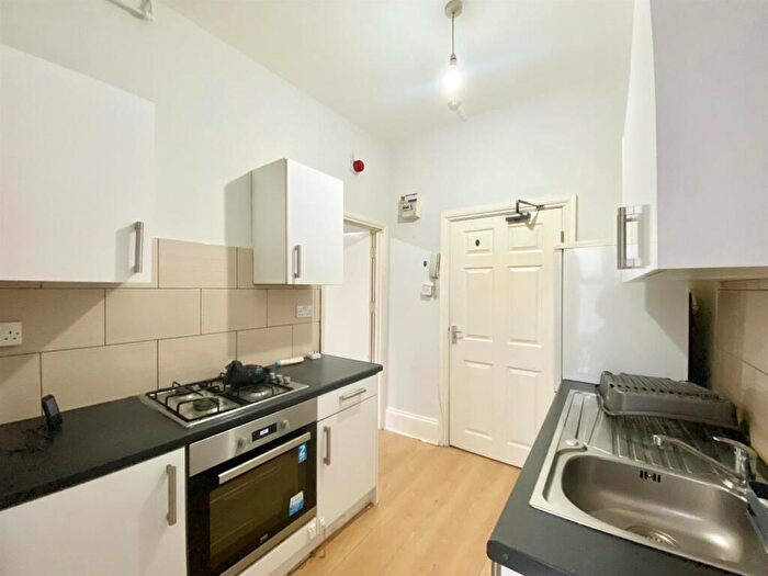 Studio To Rent In Mapperley Park Drive, Nottingham, NG3