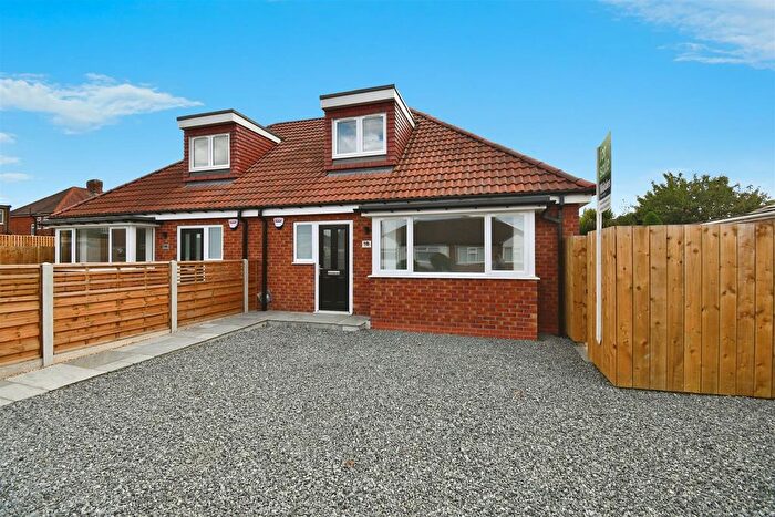 2 Bedroom Semi-Detached Bungalow For Sale In Voases Lane, Anlaby, Hull, HU10