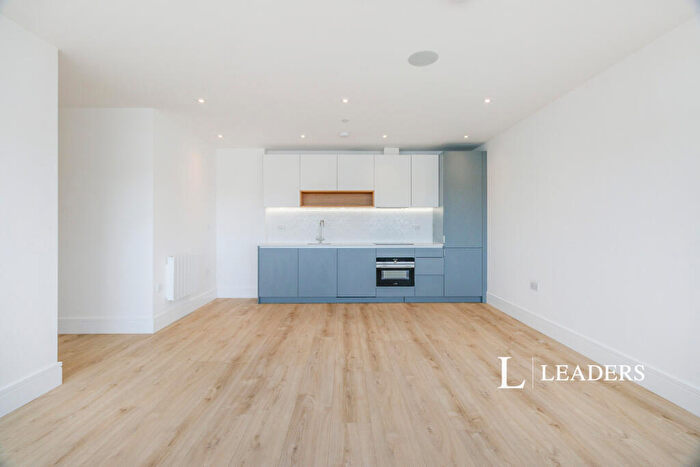 2 Bedroom Apartment To Rent In Syward Place, Chertsey, KT16