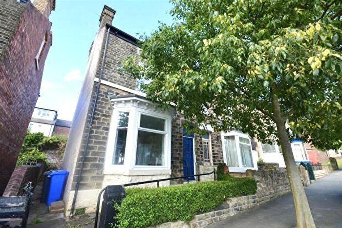 3 Bedroom House To Rent In Seabrook Road, Norfolk Park, Sheffield, S2