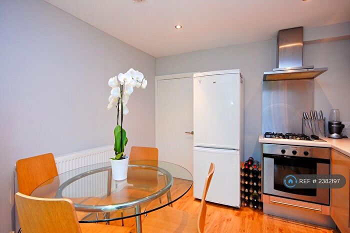 2 Bedroom Flat To Rent In Byrne Road, London, SW12