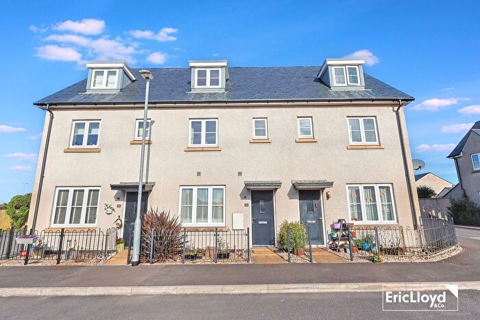 3 Bedroom Terraced House For Sale In Leader Close, Brixham, TQ5