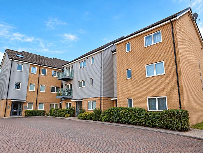 1 Bedroom Flat For Sale In Park View Court, Pelican Way, Letchworth Garden City, SG6