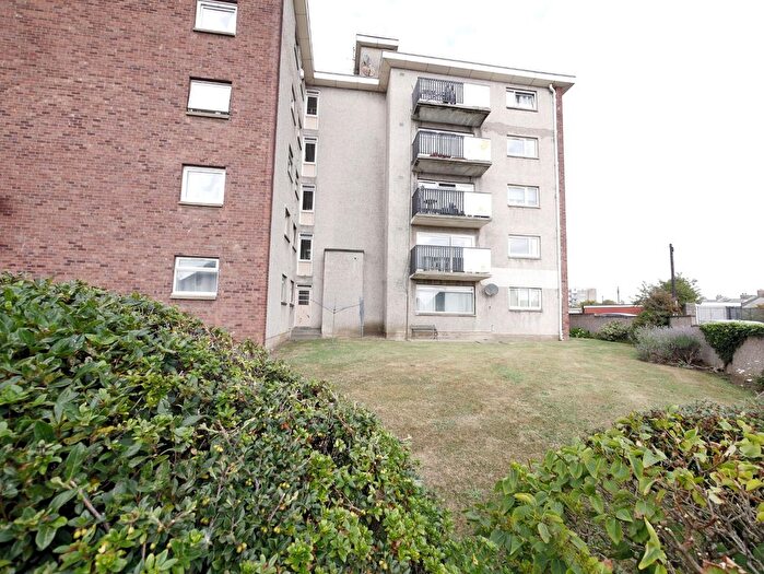 2 Bedroom Flat To Rent In Telford Road, Crewe Toll, Edinburgh, EH4