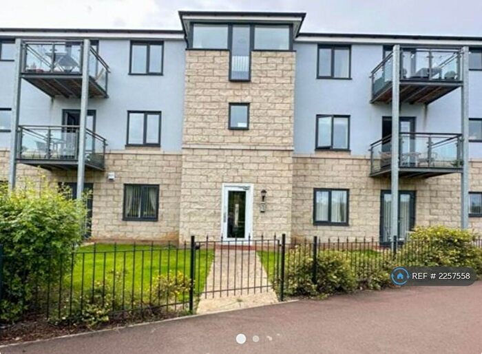2 Bedroom Flat To Rent In Derwentwater Drive, Blaydon On Tyne, NE21