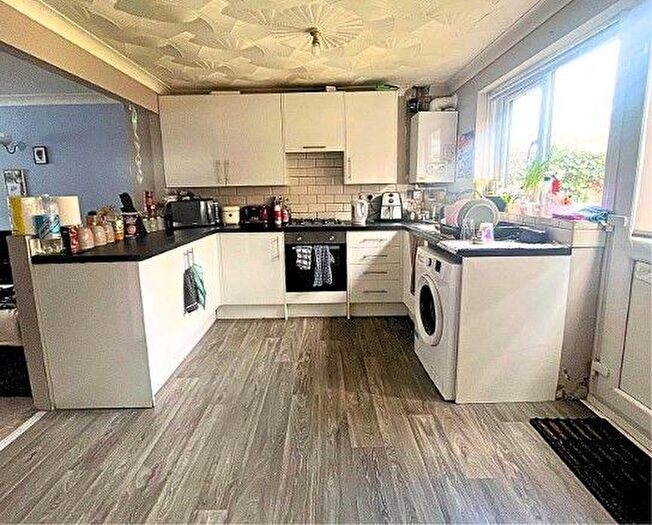 5 Bedroom Terraced House To Rent In Regency Place, Canterbury, CT1