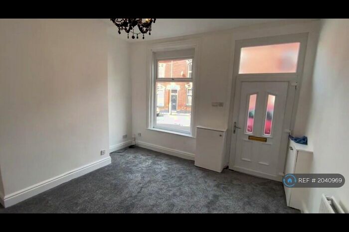 2 Bedroom Terraced House To Rent In Arundel Street, Ashton-Under-Lyne, OL6