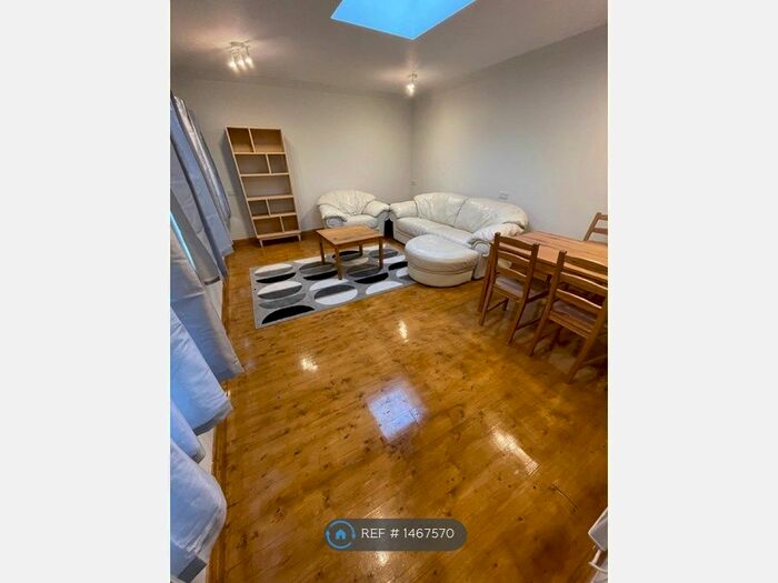 1 Bedroom Flat To Rent In Accomodation Road, London, NW11