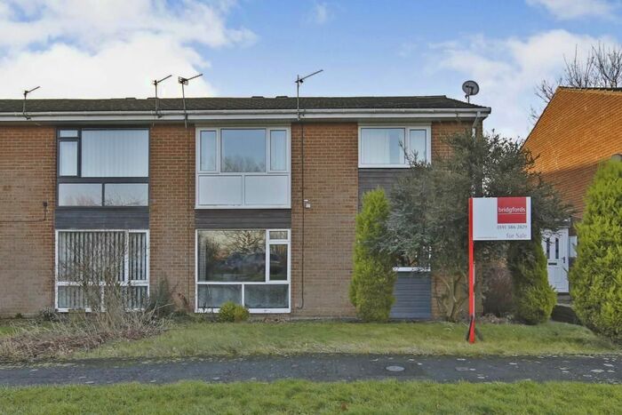 2 Bedroom Flat To Rent In Mitford Drive, Sherburn Village, Durham, DH6