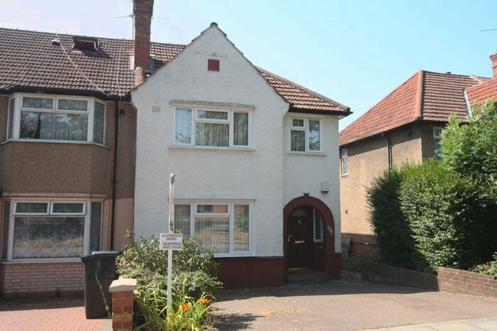 4 Bedroom Semi-Detached House To Rent In Whitton Avenue East, Greenford, UB6