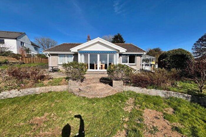 3 Bedroom Bungalow To Rent In Plymouth Road, Liskeard, PL14