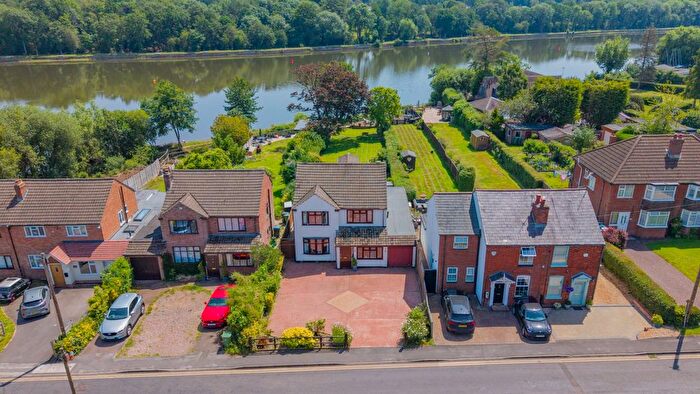 4 Bedroom Detached House For Sale In Malthouse Lane, Earlswood, Solihull, Warwickshire, B94