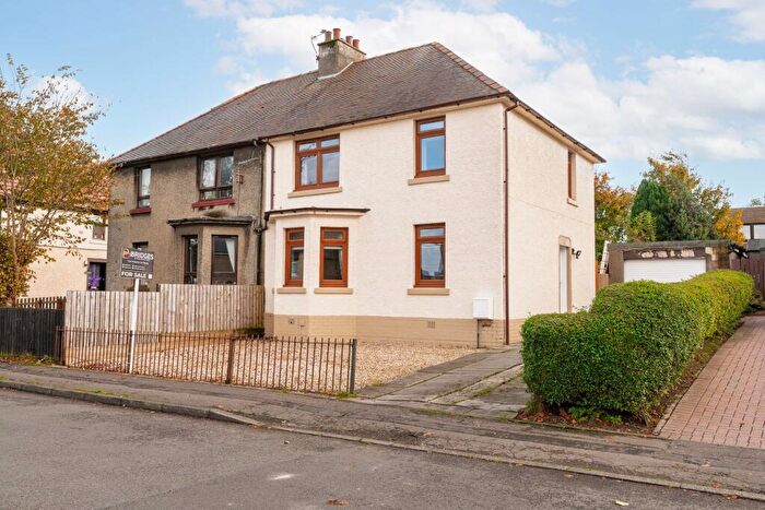 3 Bedroom Semi-Detached House For Sale In Empire Street, Whitburn, EH47