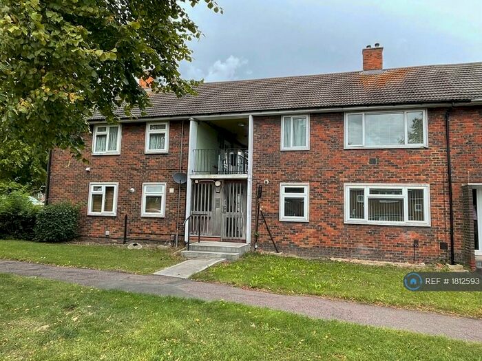 1 Bedroom Flat To Rent In Basildon, Basildon, SS16