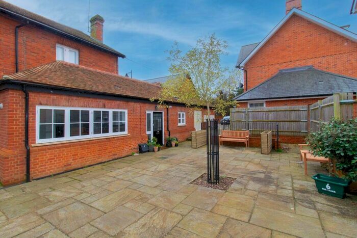 2 Bedroom Apartment To Rent In High Street, Hartley Wintney, Hook, RG27