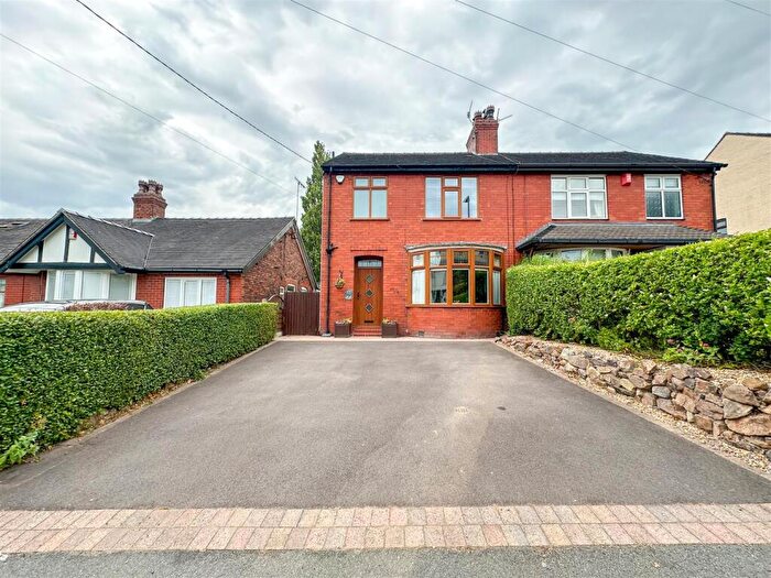 3 Bedroom Semi-Detached House For Sale In Bagnall Road, Milton, Stoke-on-Trent, ST2
