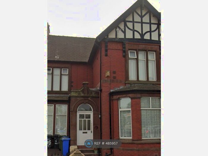 1 Bedroom Flat To Rent In Manchester Road, Tameside, OL7