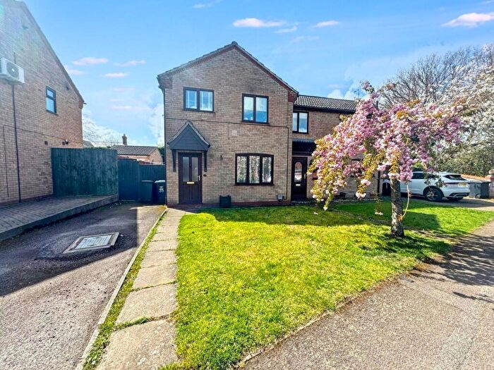 3 Bedroom Semi Detached House For Sale In Aland Gardens, Broughton Astley, LE9