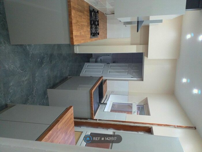 3 Bedroom Terraced House To Rent In Westbury Road, Nuneaton, CV10